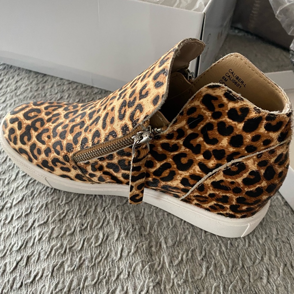Leopard sneakers